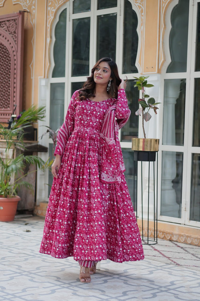 Pink Premium Readymade Kurti with Pant & Dupatta Set – Elegant & Comfortable!
