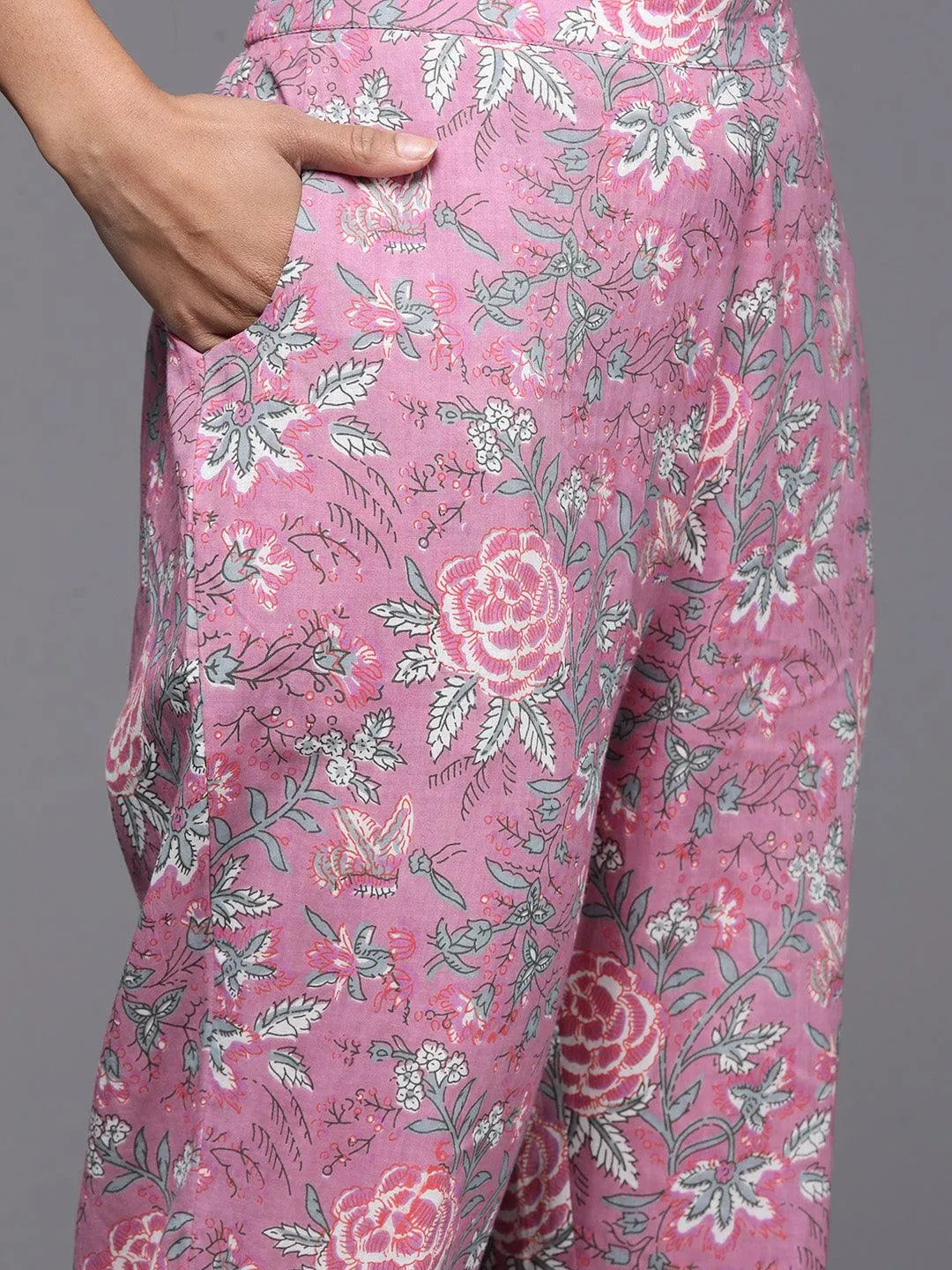 Mameraa Pink Printed Cotton Straight Kurta Set