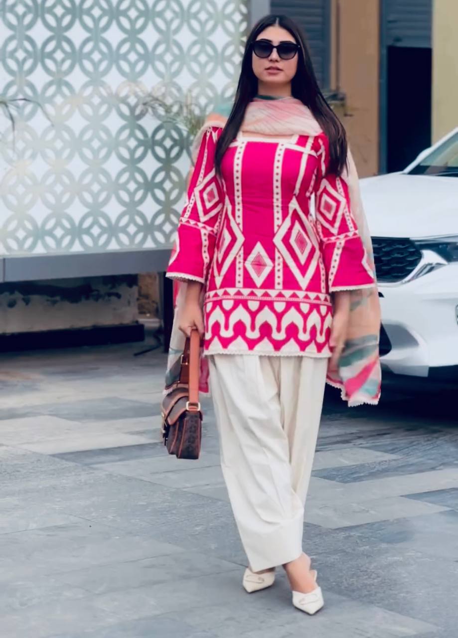 Pink Pure Natural Crepe Digital Printed Kurti Plazzo Set with Chiffon Georgette Dupatta – Fully Stitched