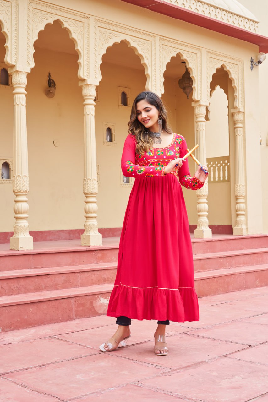 Pink Reyon Kurti with Kutchi Gamthi Work