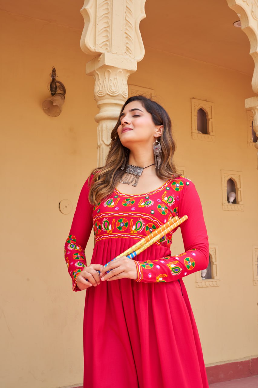 Pink Reyon Kurti with Kutchi Gamthi Work