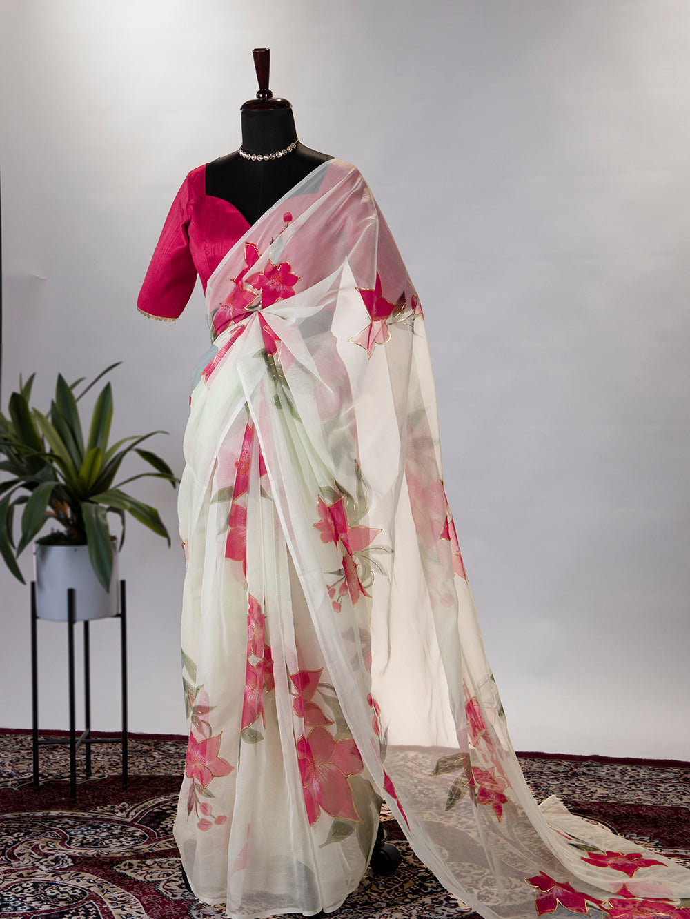 Pista Color Floral & Foil Print Organza Saree