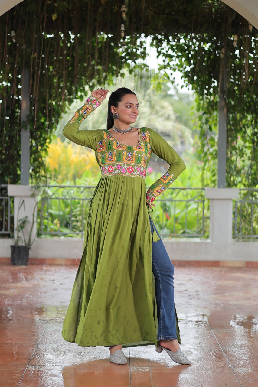 Pista Colour Navratri Special Rayon Kurti with Kutchi Gamthi Work – Adjustable Fit & Full Sleeves