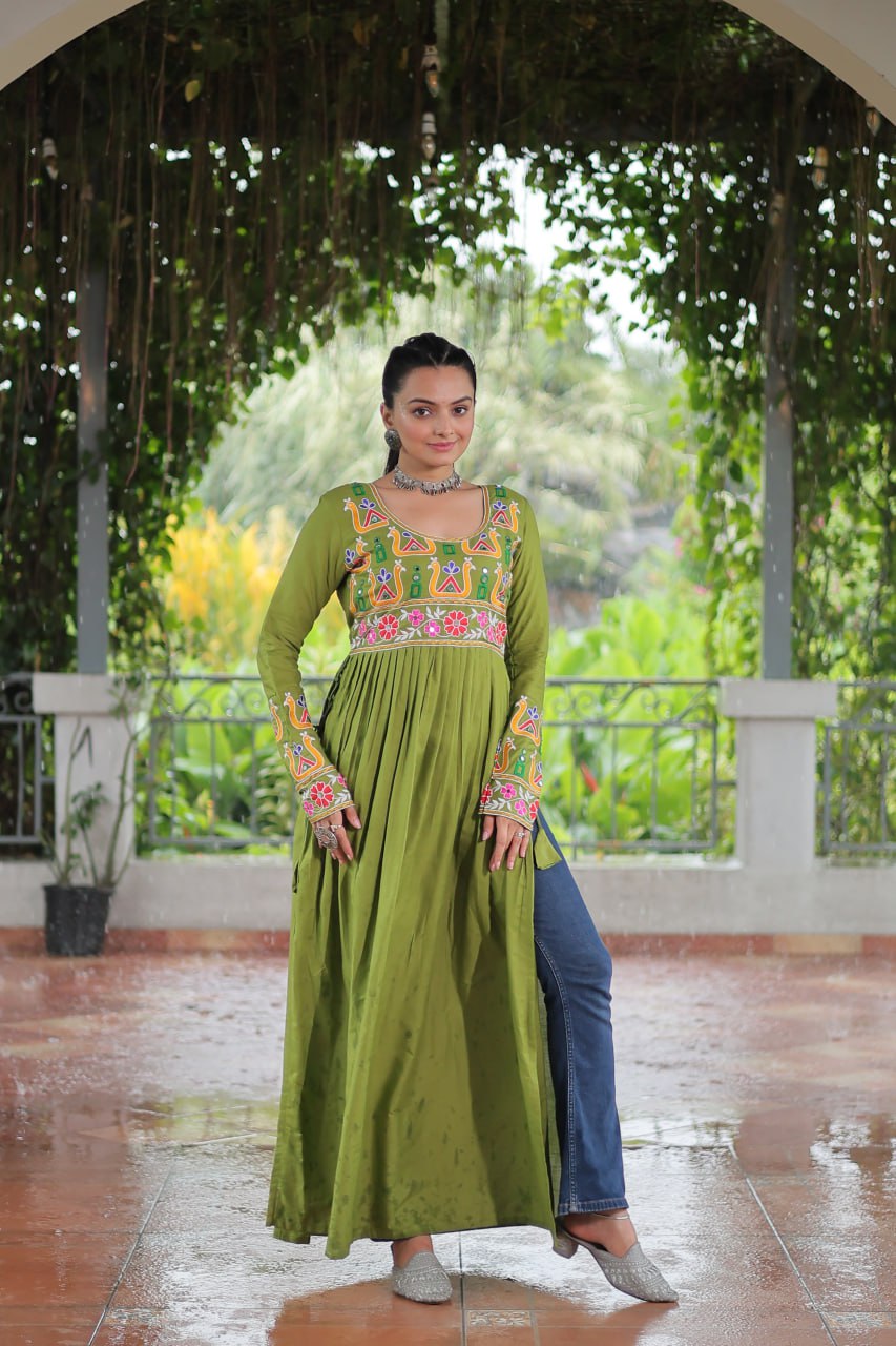 Pista Colour Navratri Special Rayon Kurti with Kutchi Gamthi Work – Adjustable Fit & Full Sleeves