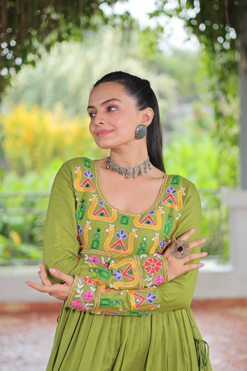 Pista Colour Navratri Special Rayon Kurti with Kutchi Gamthi Work – Adjustable Fit & Full Sleeves