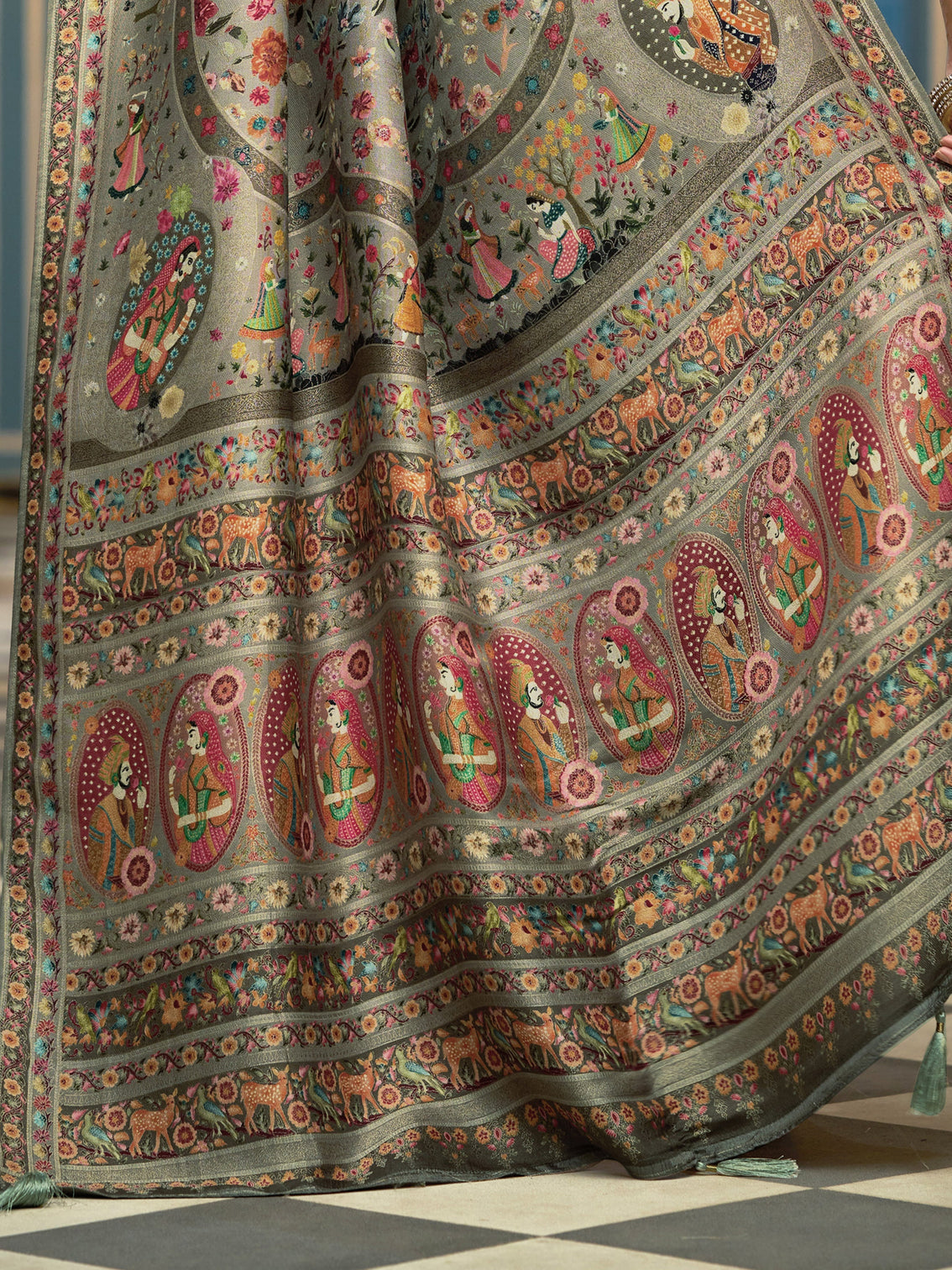Pista Elegant Pashmina Kashmiri Jacquard Saree with Kalamkari & Meenakari Weaving