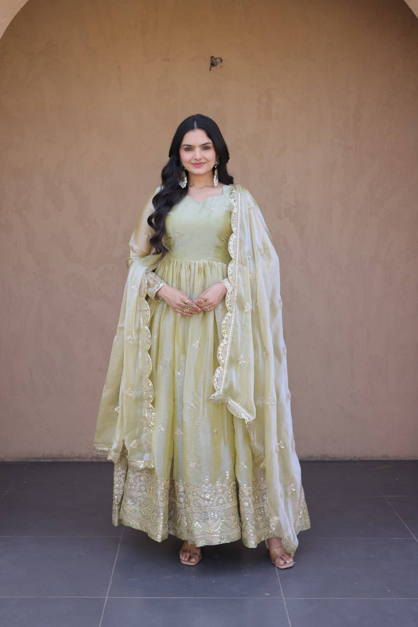 Pista Fendi Luxury Silk Gown