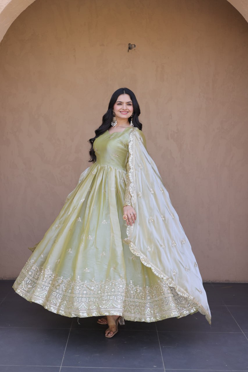 Pista Fendi Luxury Silk Gown