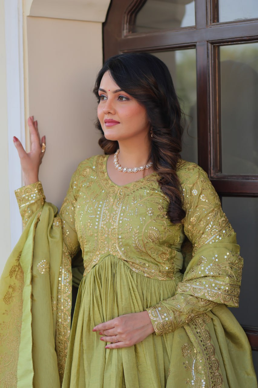 Pista Gold Crush Fabric Embroidered Gown Set with Matching Dupatta – Sequins & Multi Thread Work