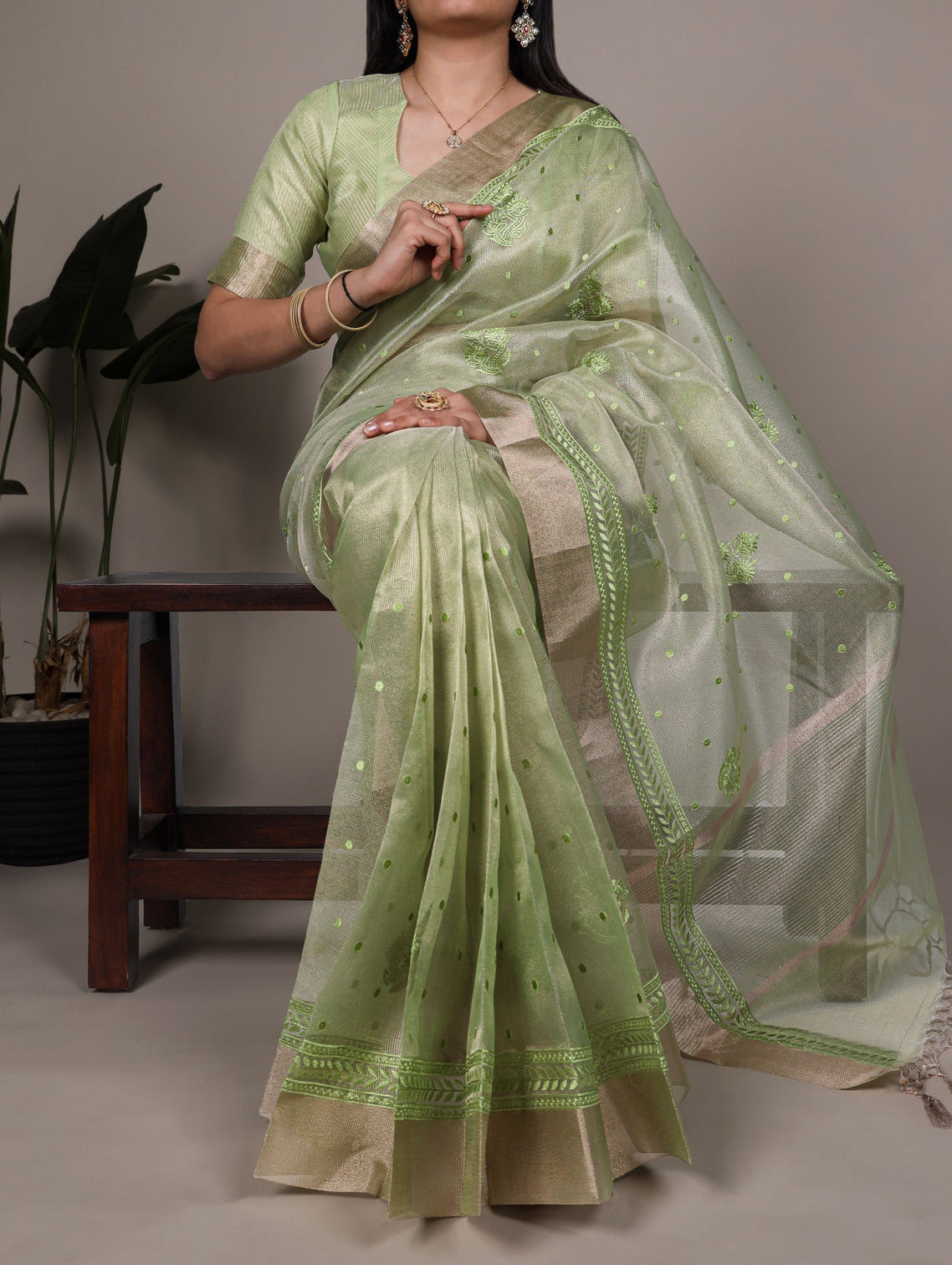 Pista Rose Gold Poly Shimmer Saree with Elegant Thread Embroidery and Matching Blouse – Unstitched Ensemble