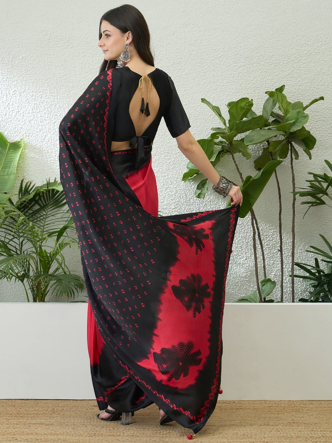 Pranika Graceful Semi Modal Saree for Ethnic Celebrations