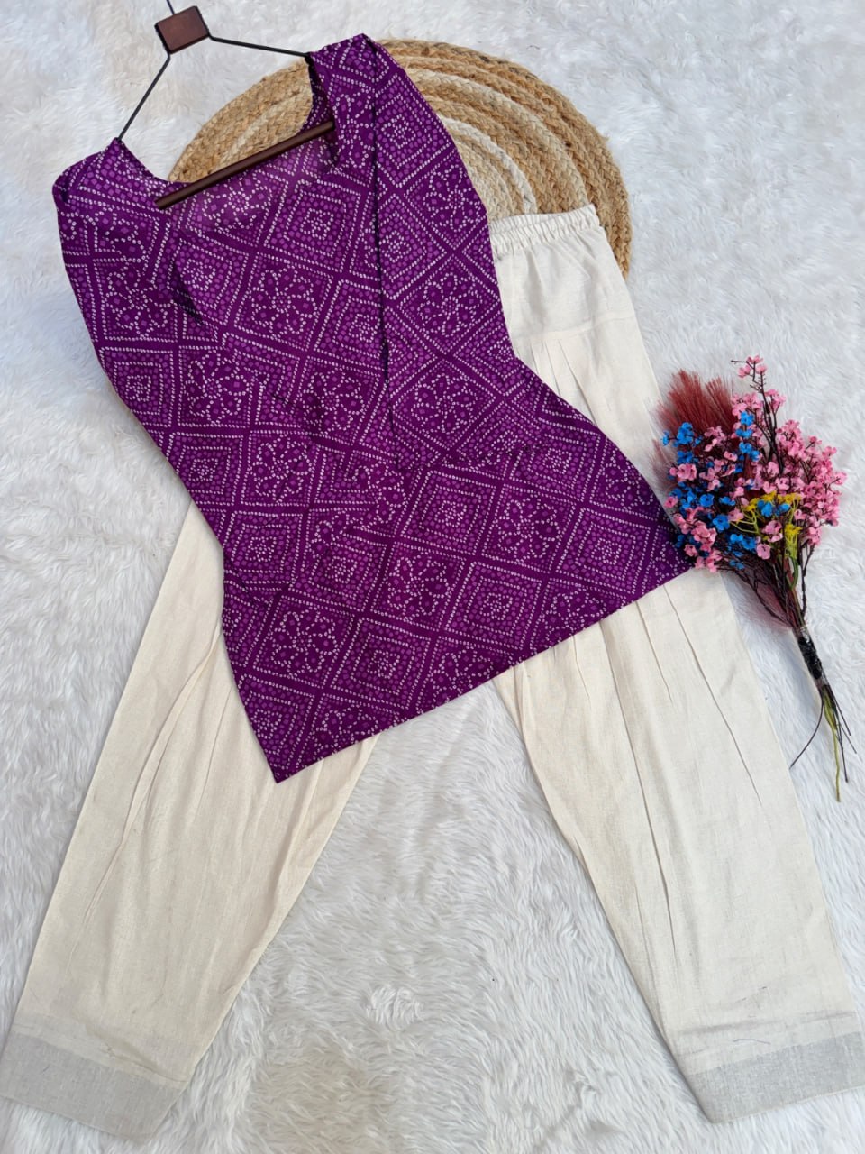 Print Kurti with Linen Cotton Farsi Pant Set