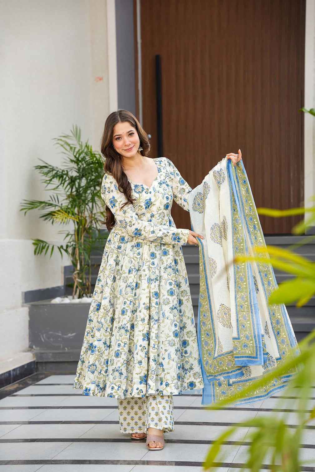 Pure Muslin Digital Print Anarkali Kurti Pant Dupatta Set