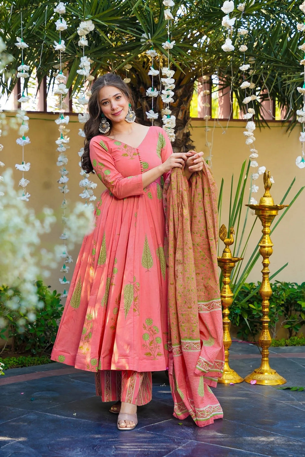 Pure Muslin Digital Print Anarkali Kurti Pant Dupatta Set