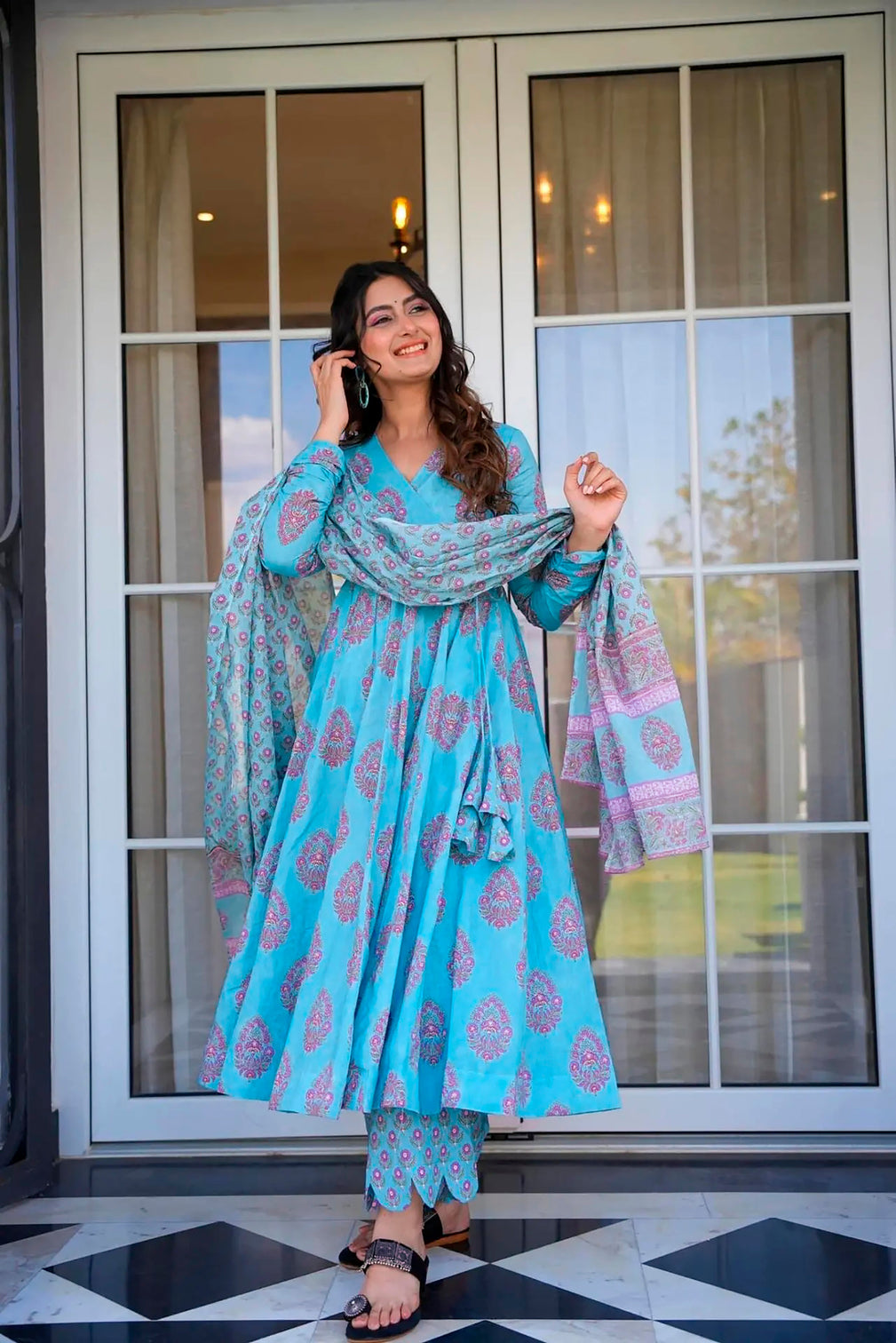 Pure Muslin Digital Print Kurti Pant Dupatta Set