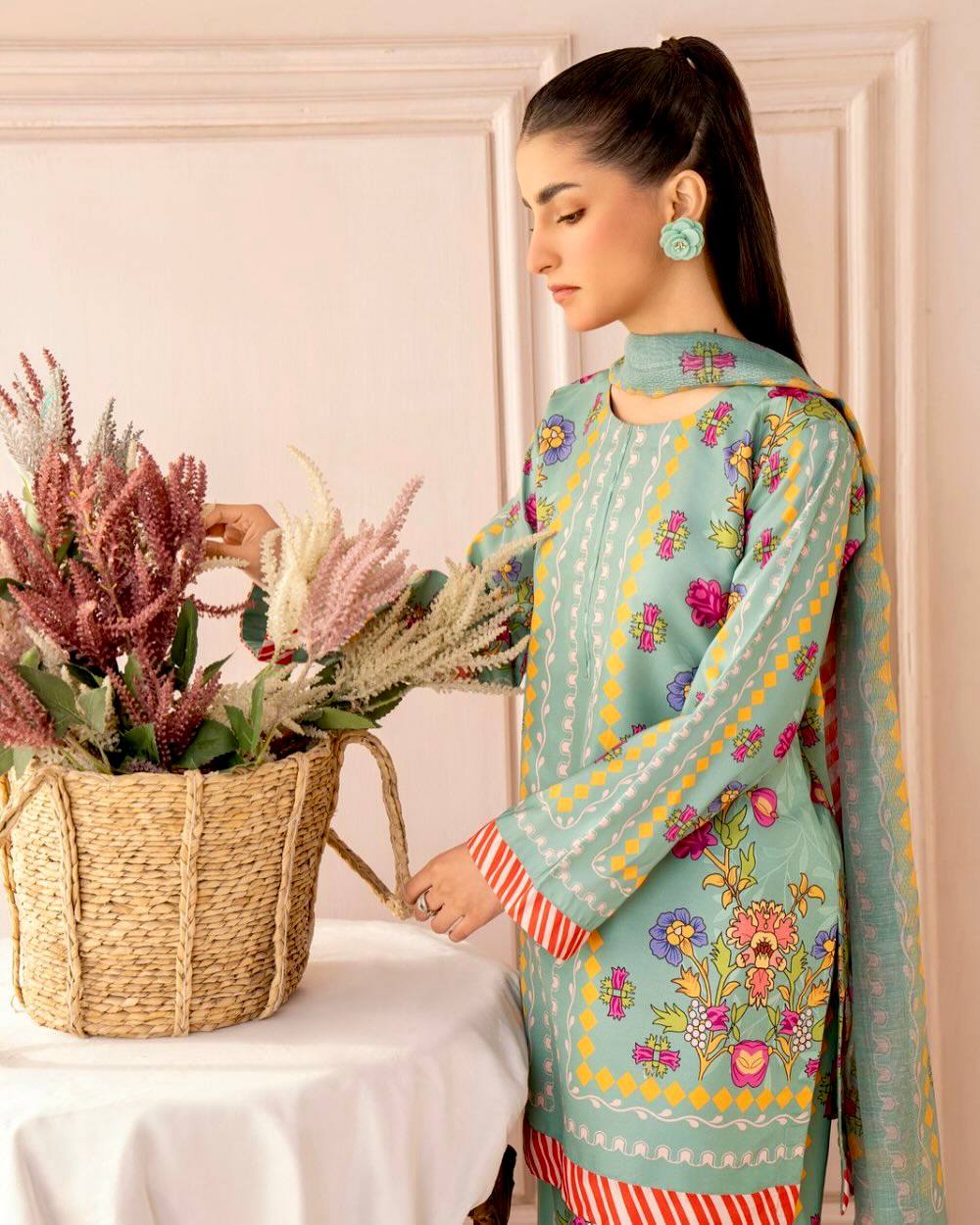 Pure Natural Crepe Digital Print Co-Ord Set with Printed Chiffon Georgette Dupatta Fully Stitched