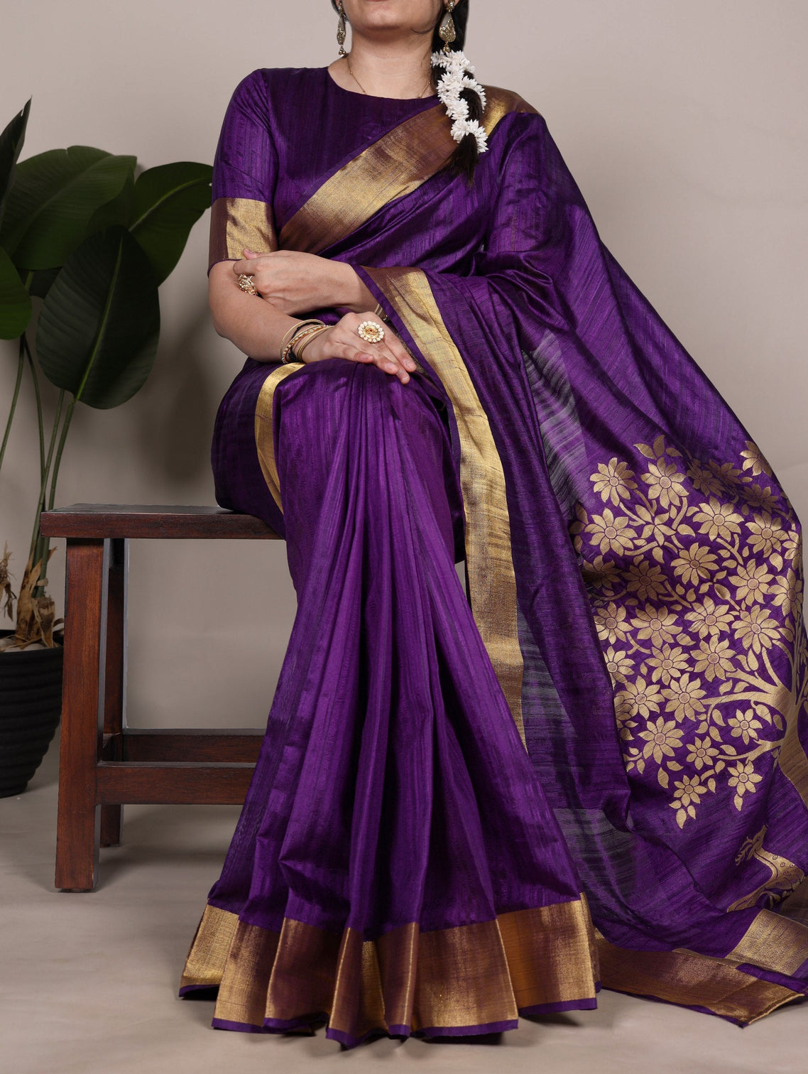 Purple Elegant Raw Silk Saree with Zari Weaving Work