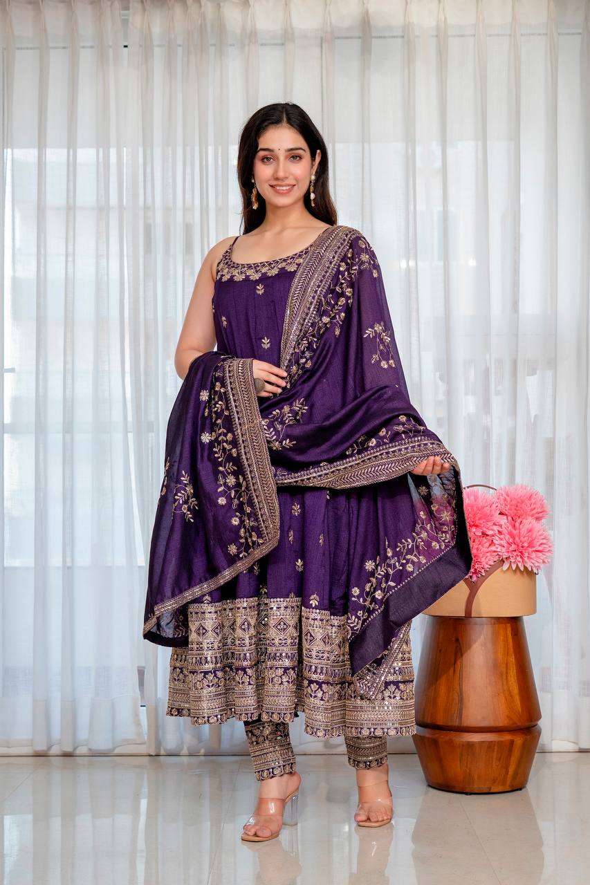 Purple Glamorous Silk Gown Set