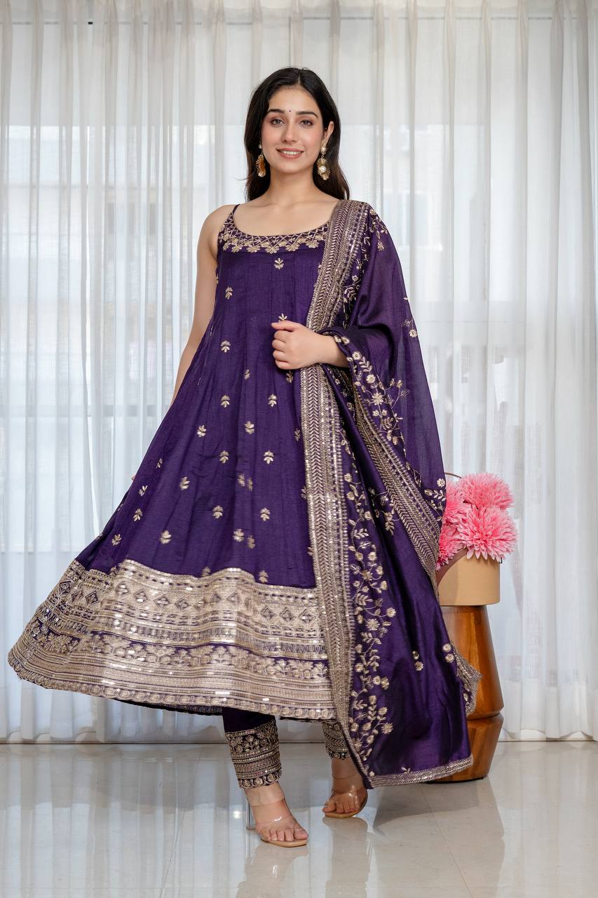 Purple Glamorous Silk Gown Set