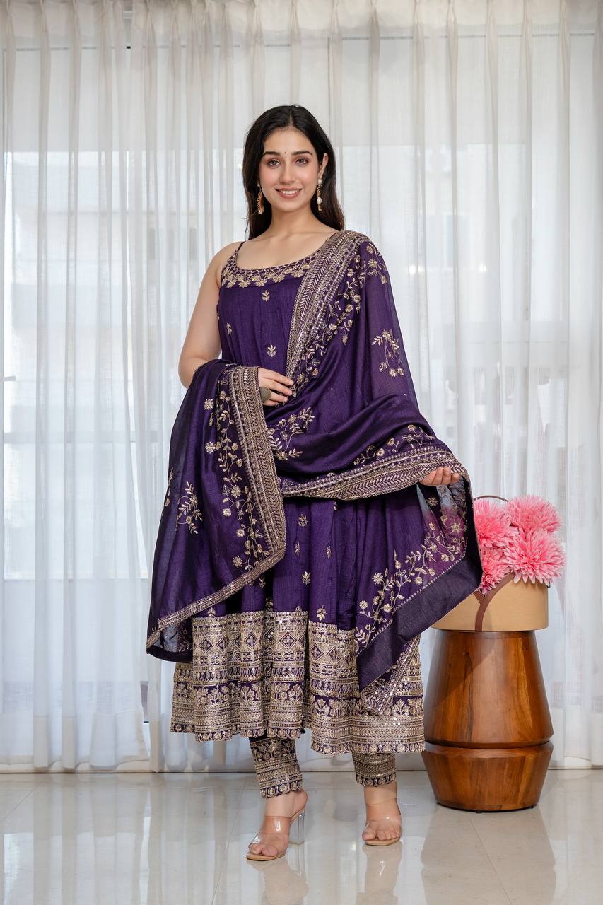 Purple Glamorous Silk Gown Set