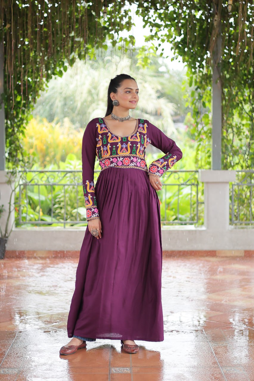 Purple Navratri Special Rayon Kurti with Kutchi Gamthi Work – Adjustable Fit & Full Sleeves