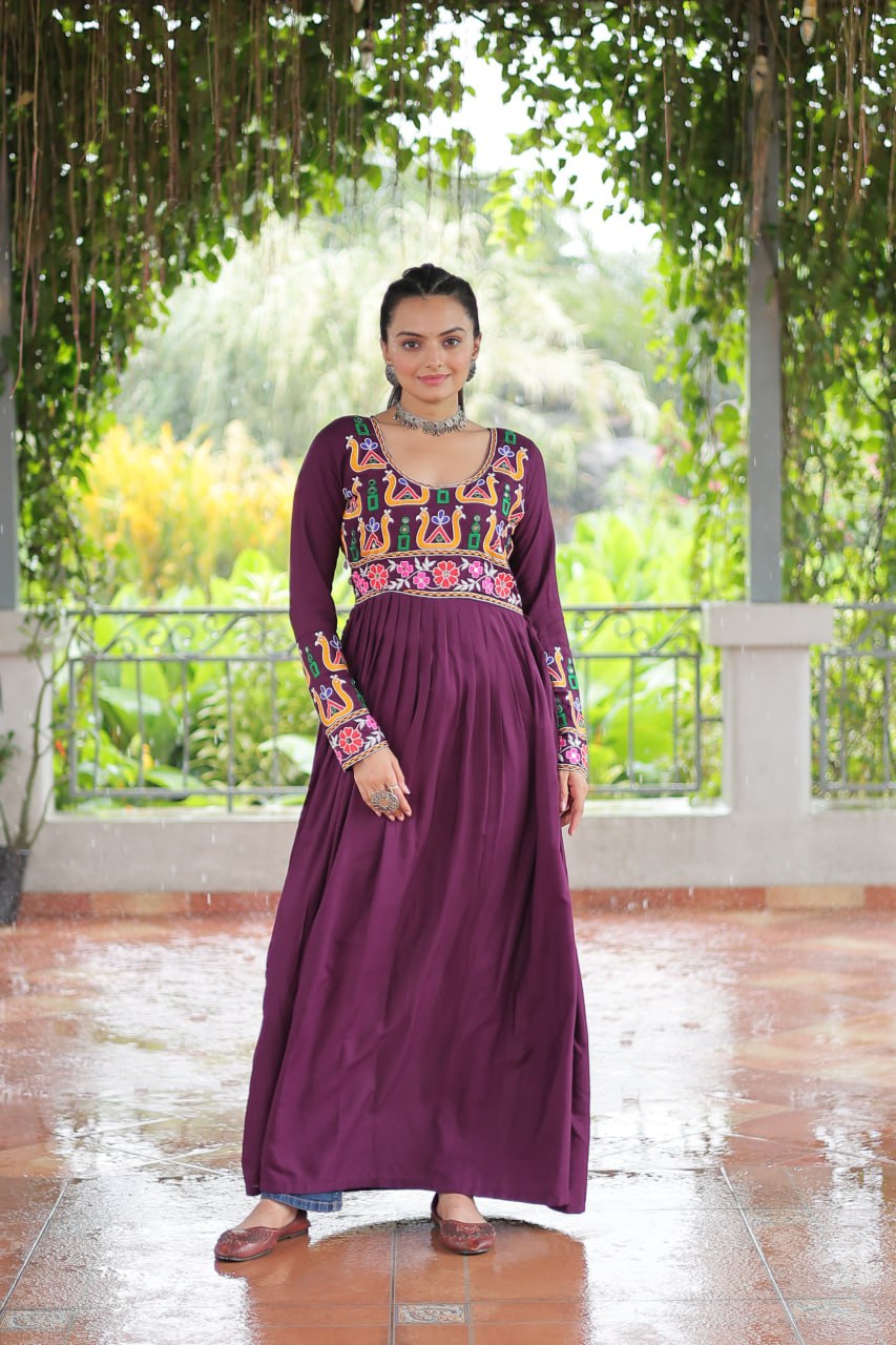 Purple Navratri Special Rayon Kurti with Kutchi Gamthi Work – Adjustable Fit & Full Sleeves