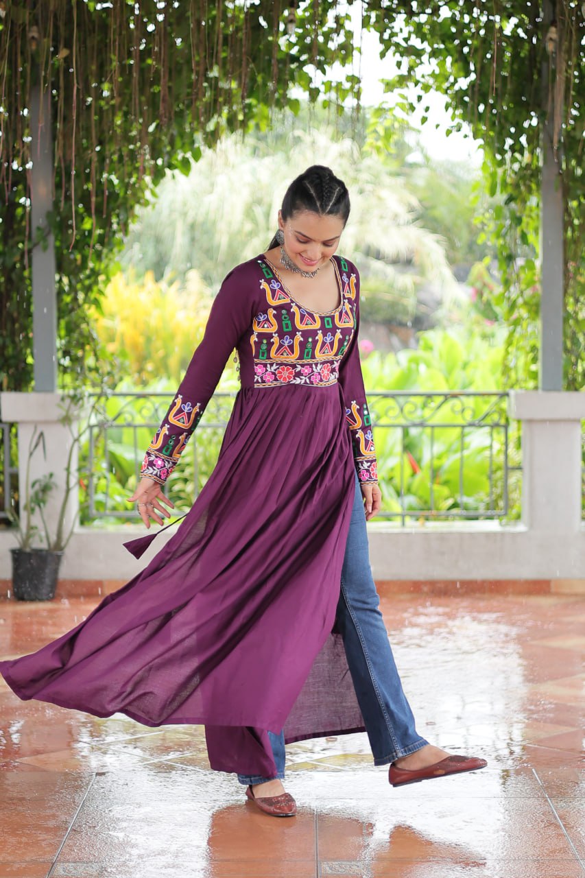 Purple Navratri Special Rayon Kurti with Kutchi Gamthi Work – Adjustable Fit & Full Sleeves