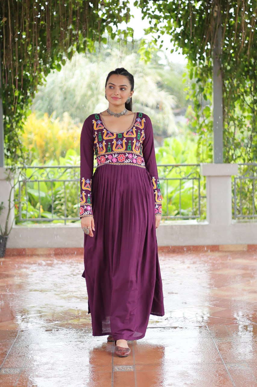 Purple Navratri Special Rayon Kurti with Kutchi Gamthi Work – Adjustable Fit & Full Sleeves