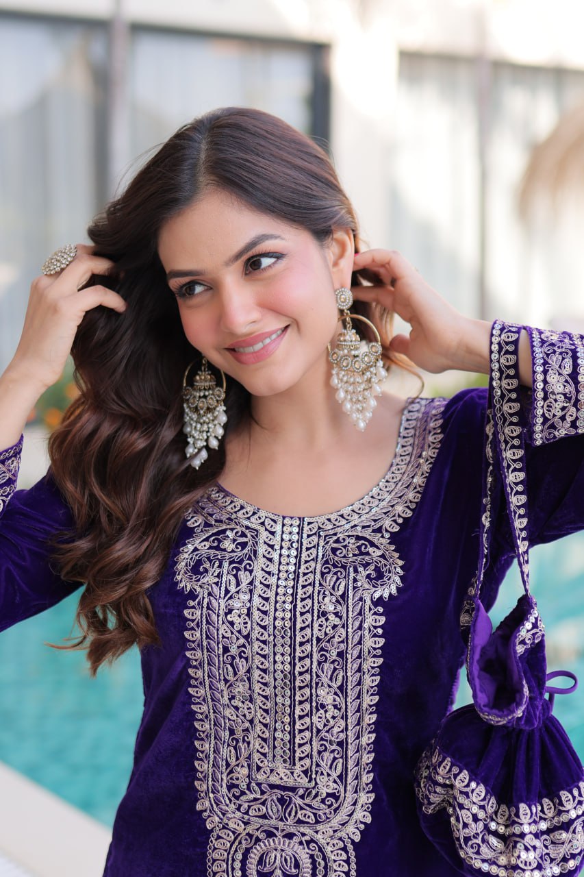 Purple Velvet Top Pant Set & Matching Batwa
