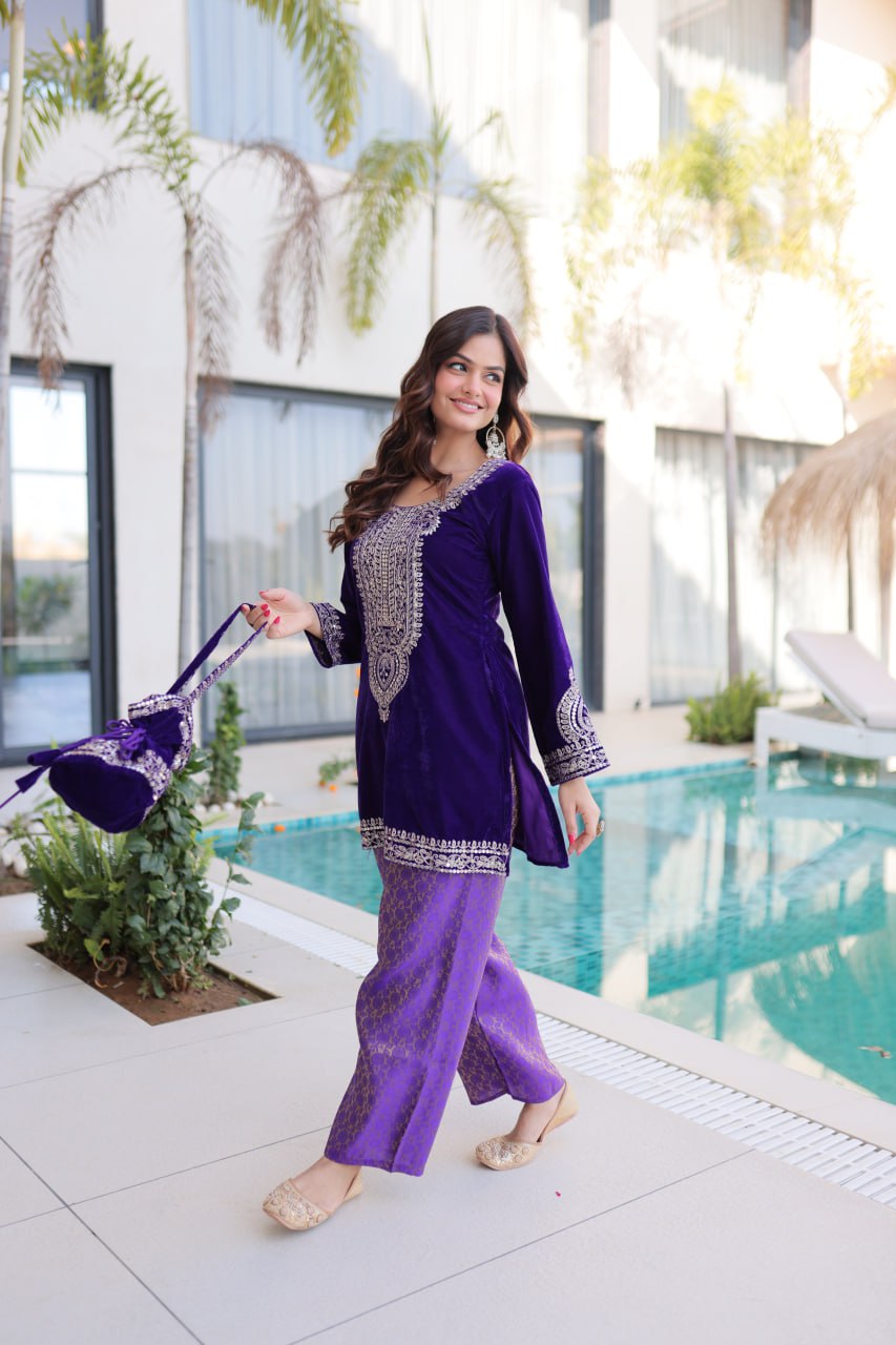 Purple Velvet Top Pant Set & Matching Batwa