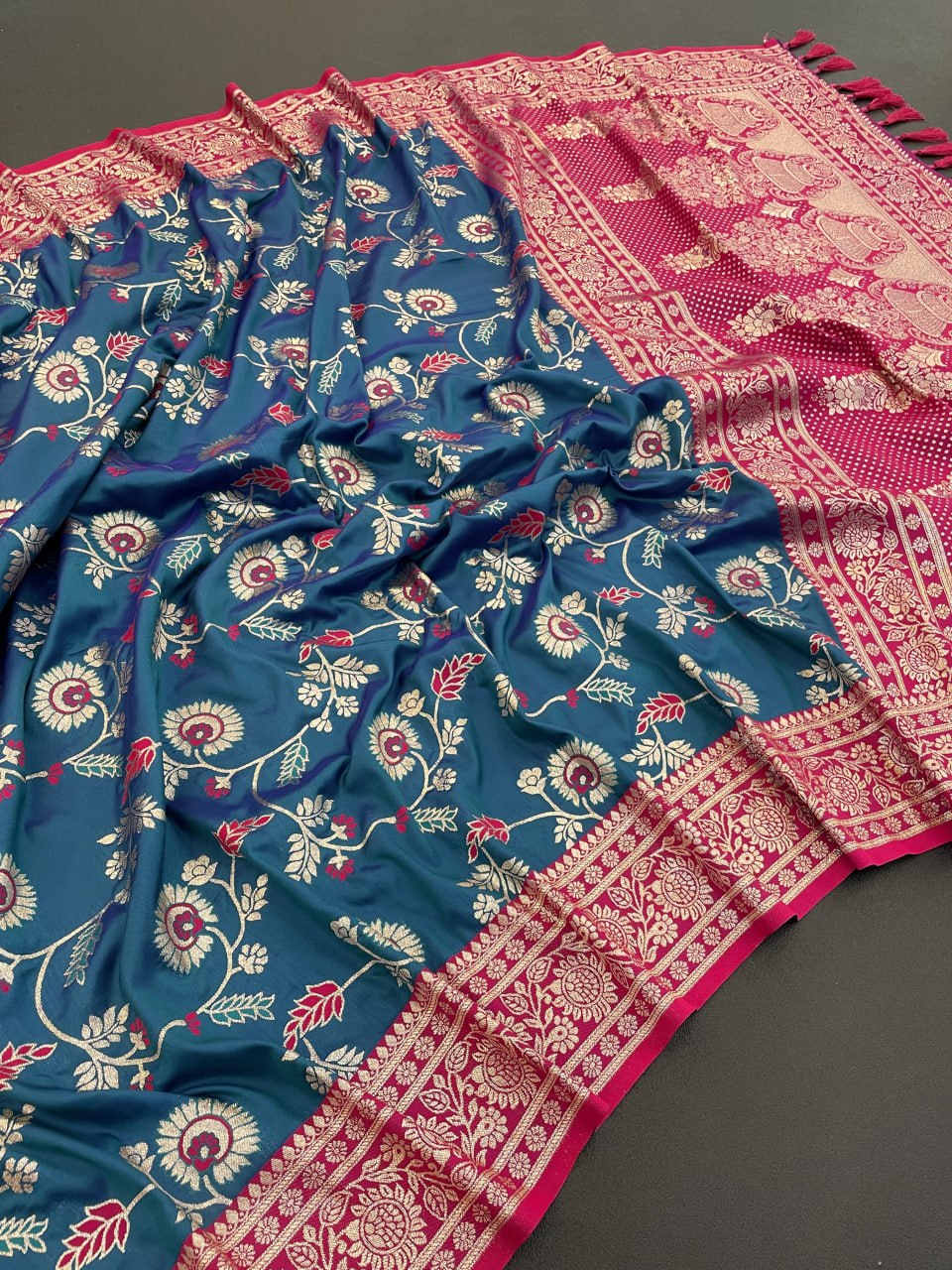 Elegant rama banarasi soft silk saree with zari weaving