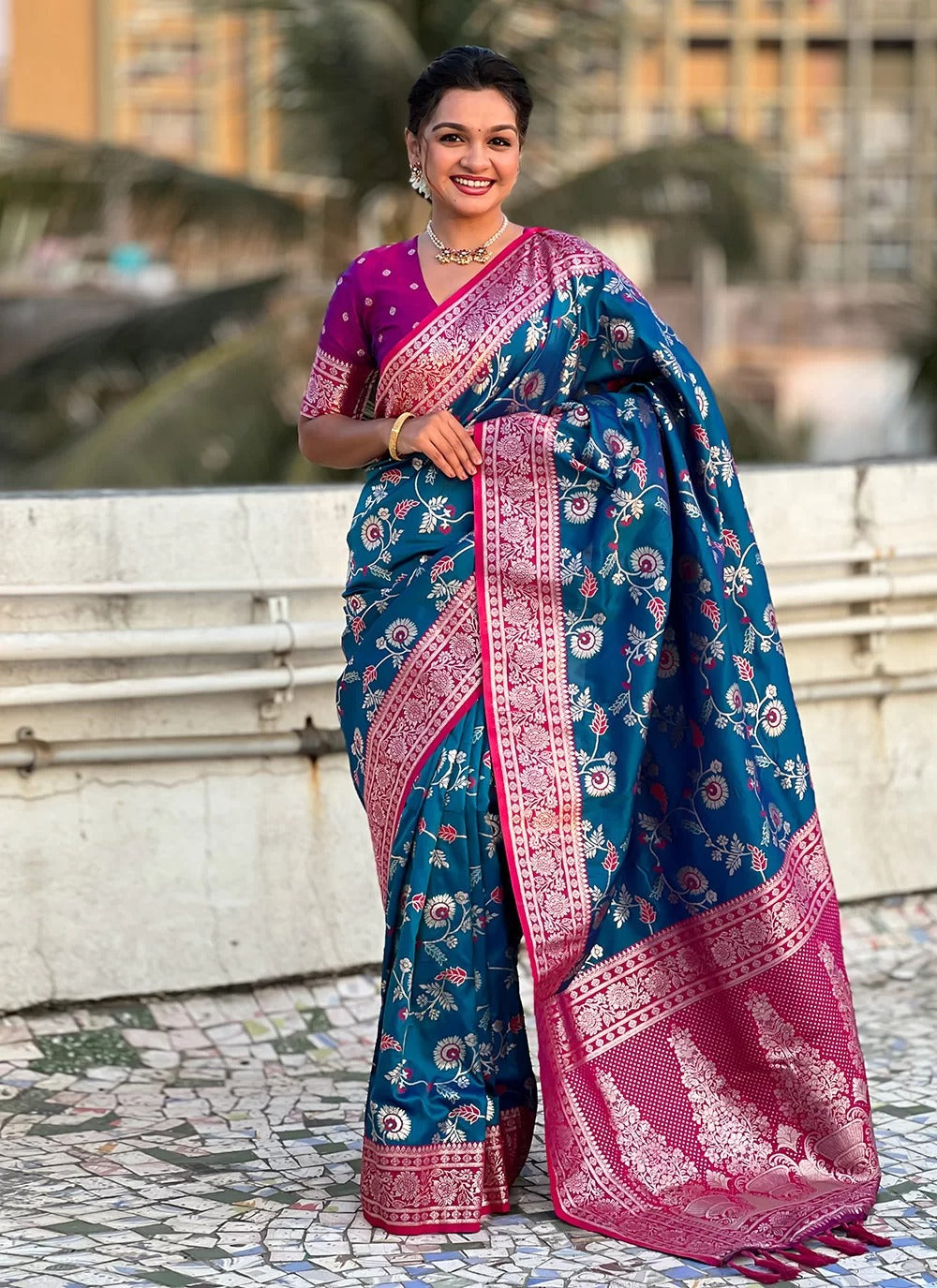 Elegant rama banarasi soft silk saree with zari weaving