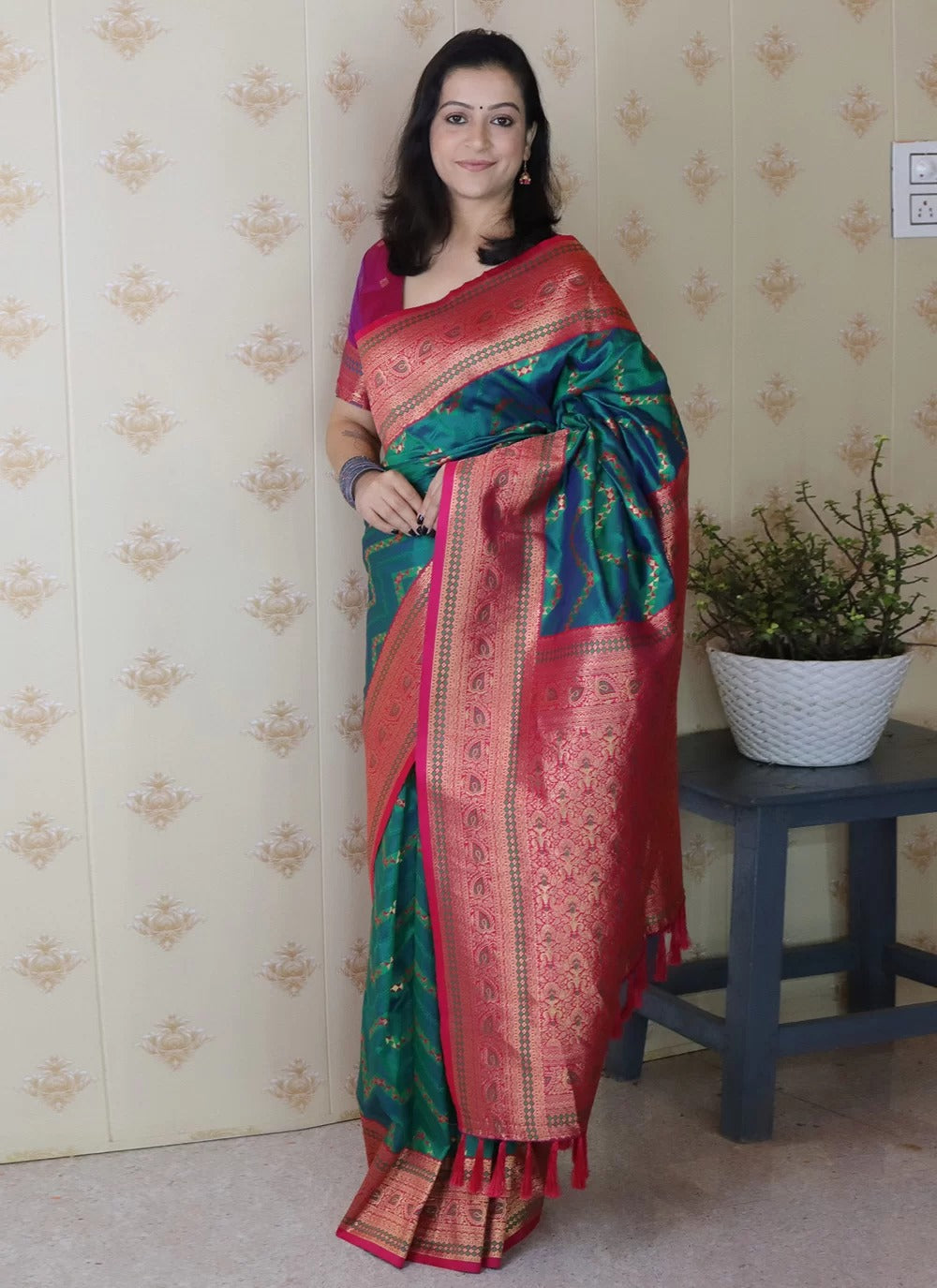 Designer rama green banarasi soft silk saree with gold zari weaving