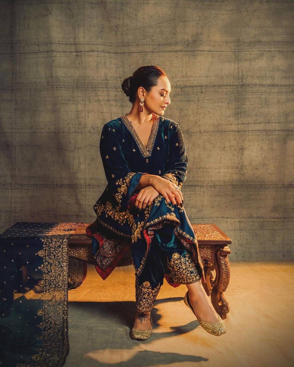Rama Green Designer Velvet Suit with Multithread Embroidery & Sequins Work Dupatta – Fully Stitched Set
