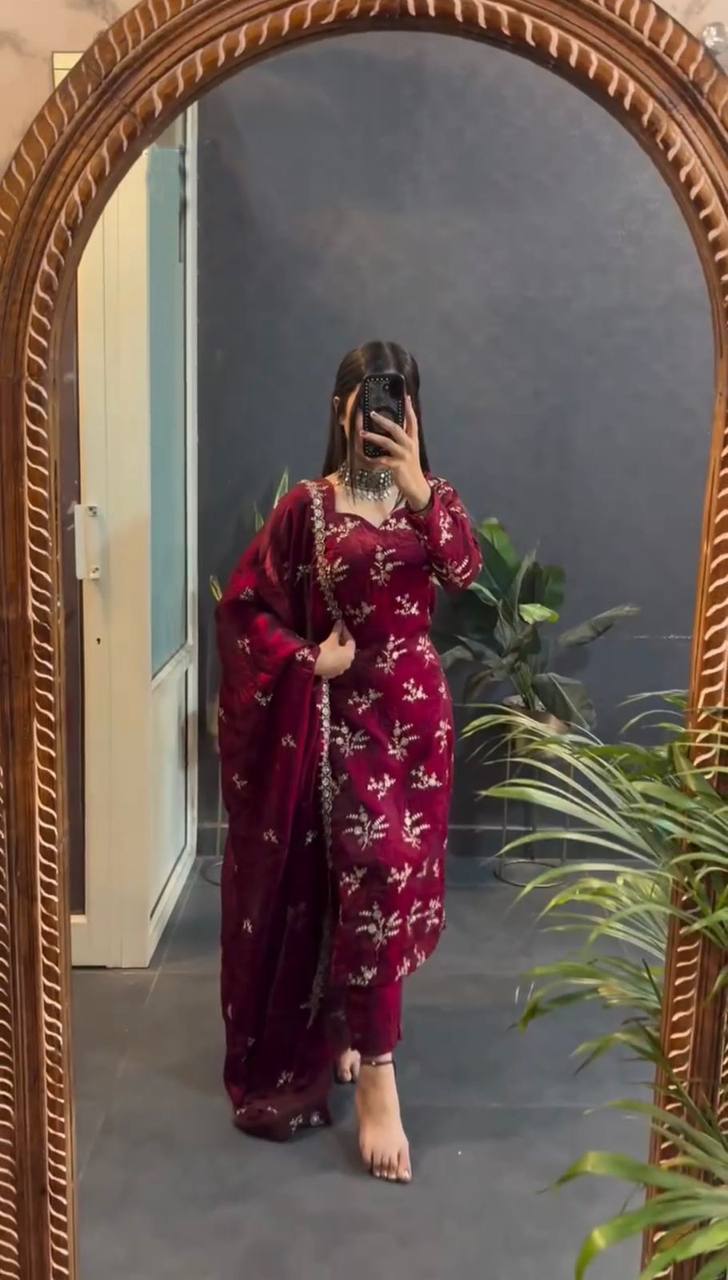 Rani Pink Elegant Crunchy Silk Ensemble