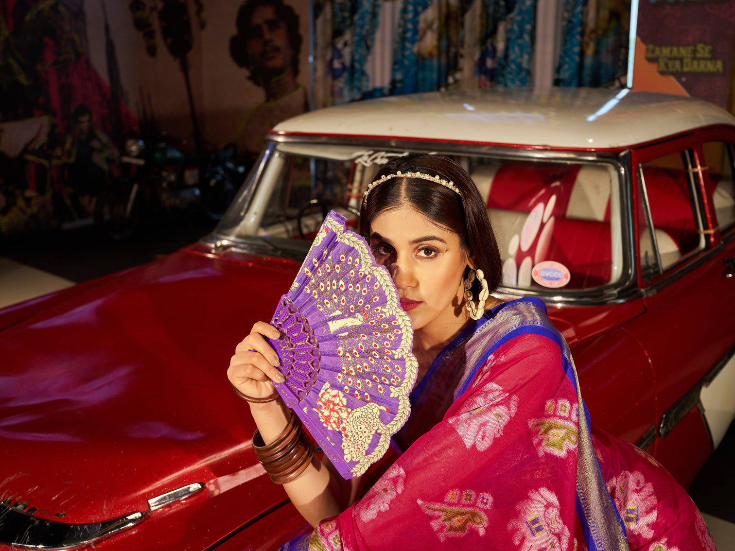 Regal Rani Pink Patola Silk Saree with Exquisite Weaving Work