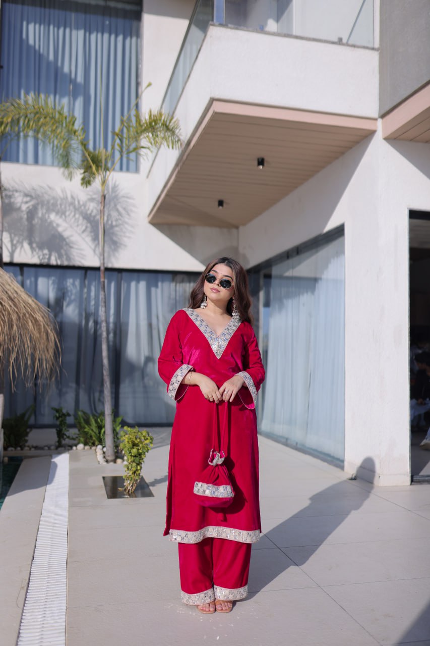 Rani Pink Zari & Real Mirror Work Kurta Pant Set with Batwa