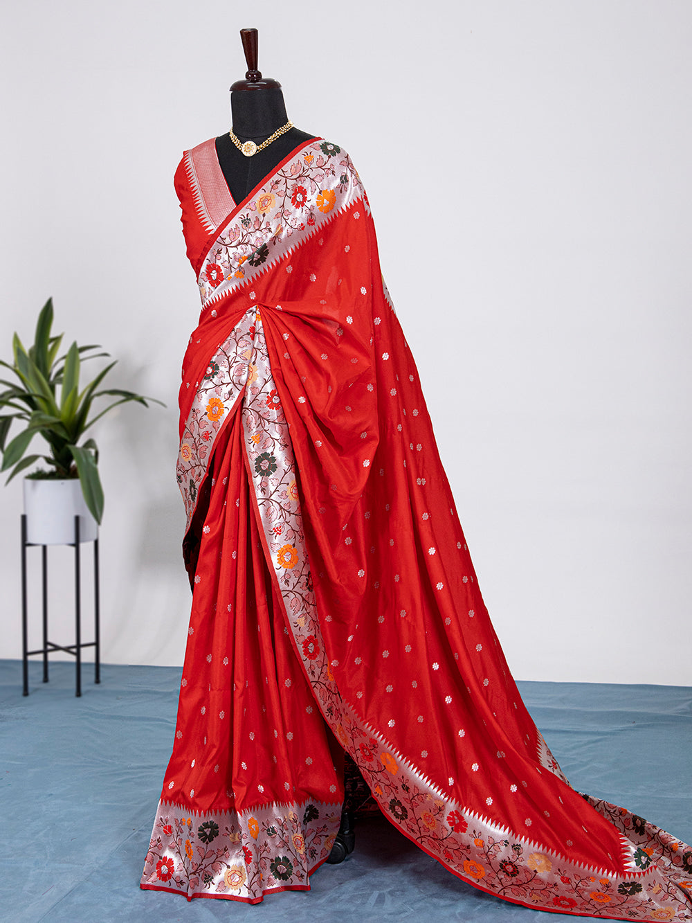 Red Color Weaving Zari work Jacquard Silk Paithani Saree