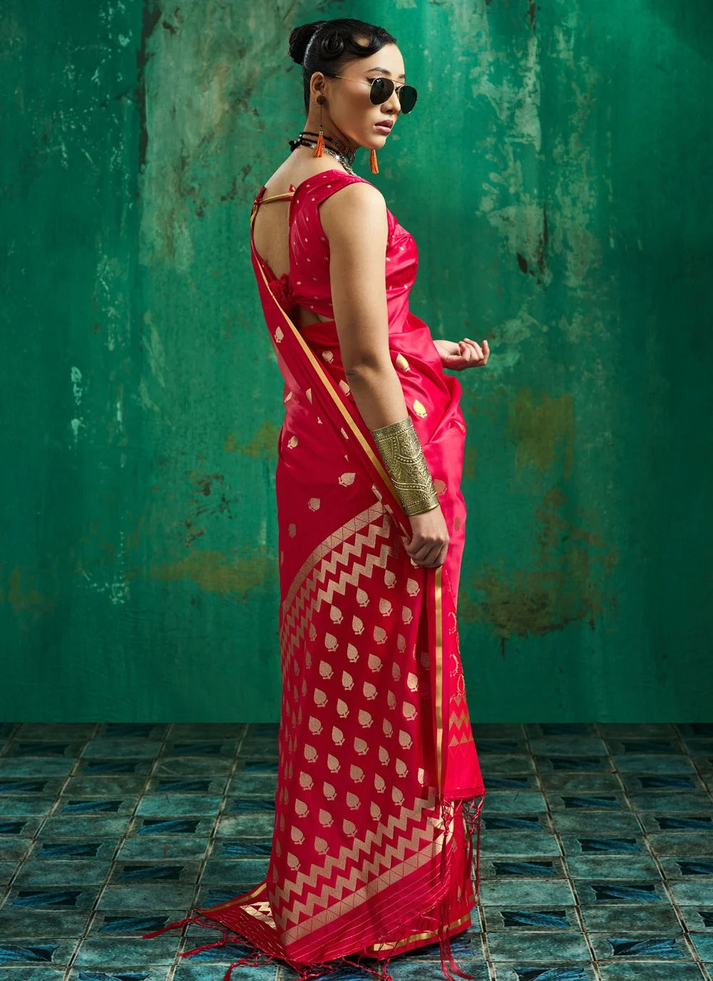 Red pure satin handloom saree in contemporary style