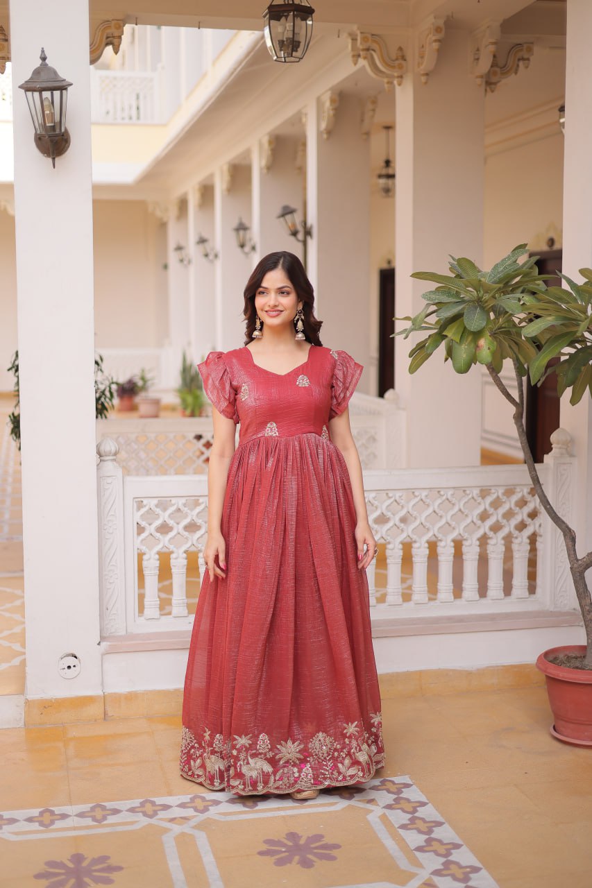 Red Crunchy Gown Double Frill Sleeves