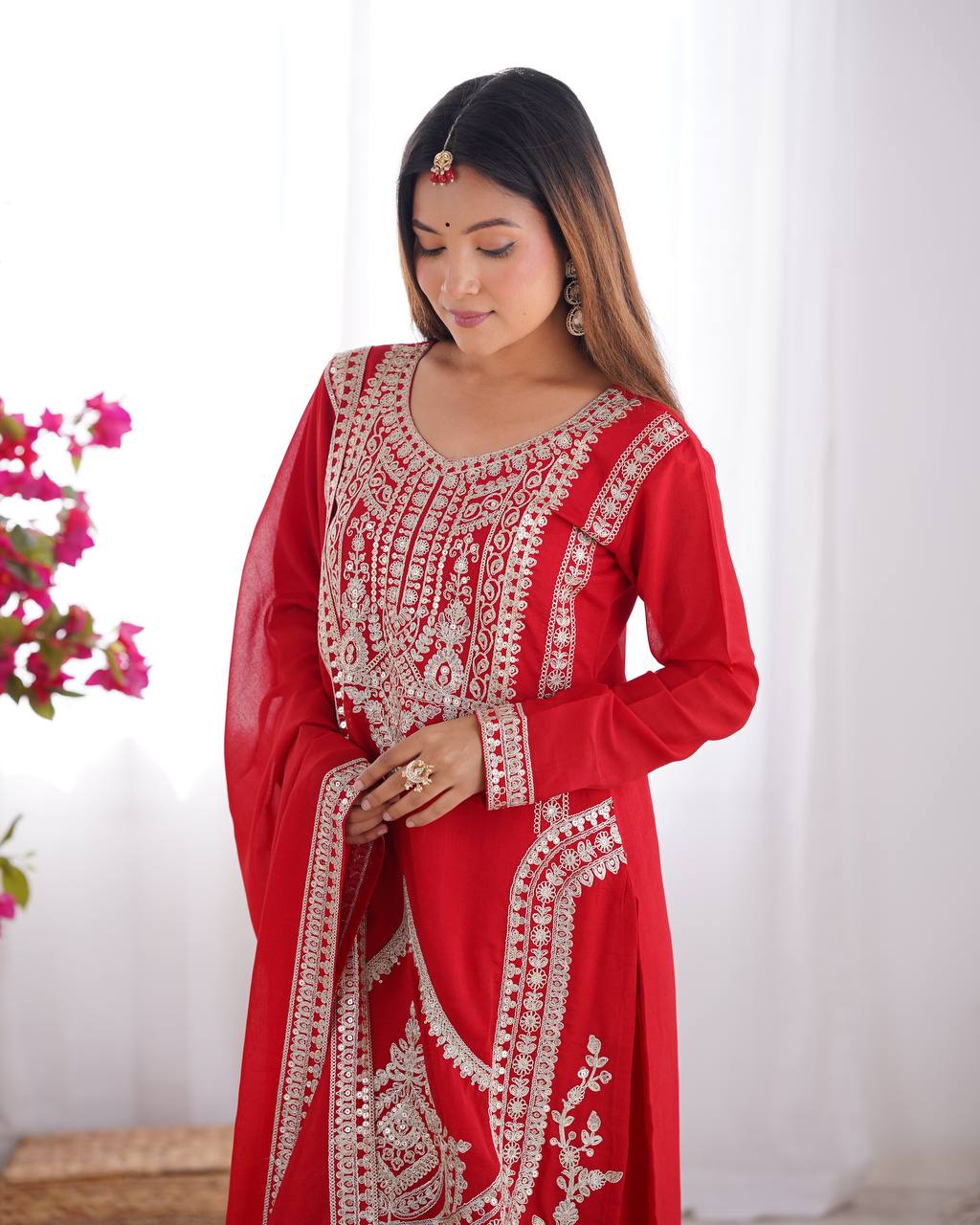 Red Elegant Vichitra Silk Embroidered Kurta Set