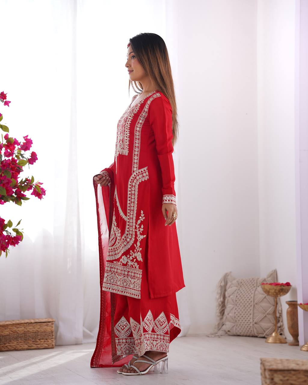 Red Elegant Vichitra Silk Embroidered Kurta Set