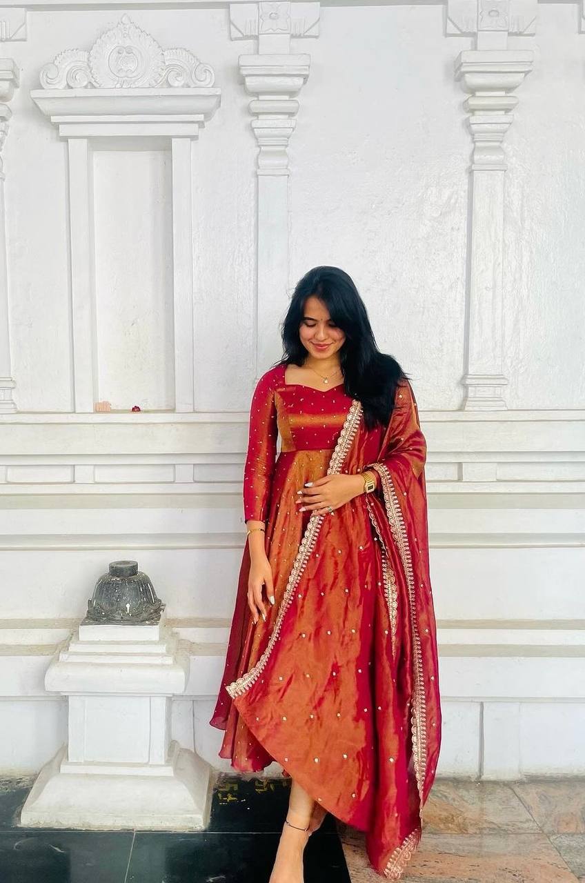 Red Premium Designer Party Wear Pur Twil Gold Net Anarkali Gown, Dupatta Set – Elegant Festive Look