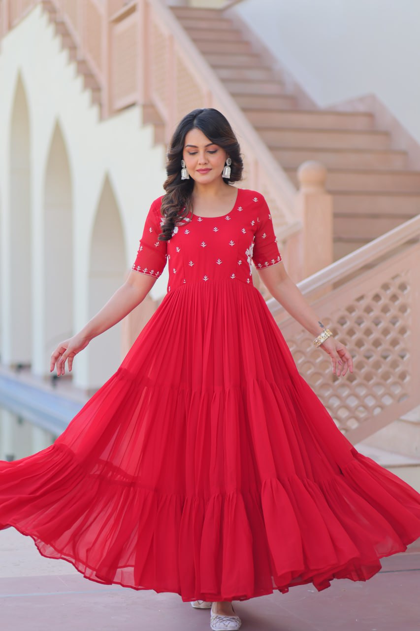 Red Radiant Faux Blooming Gown with Bead Embroidery & 12-Meter Flair – Full Stitched