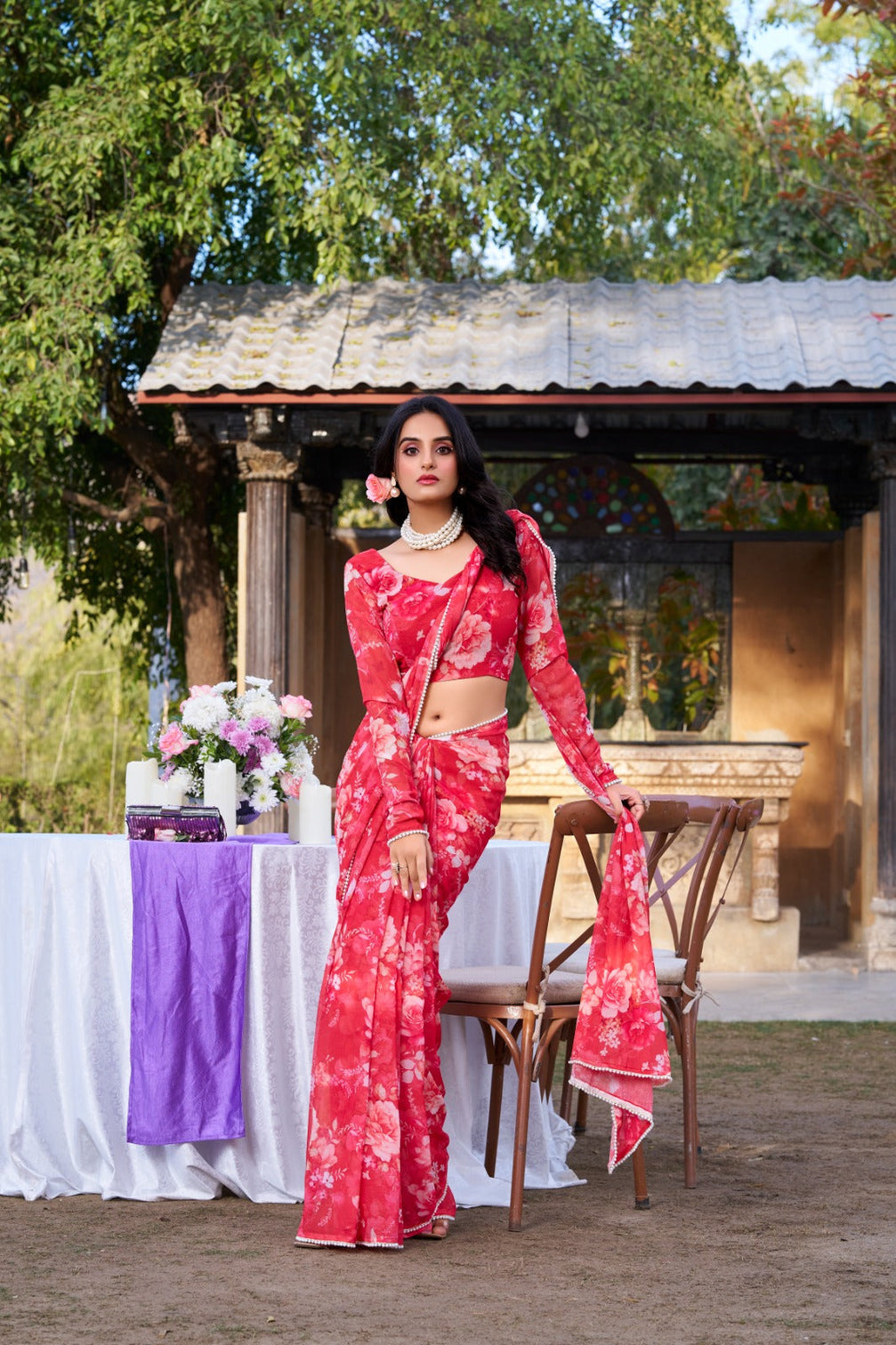 Red Refined Beauty Weightless Marble Printed Saree with Pearl Lace Border