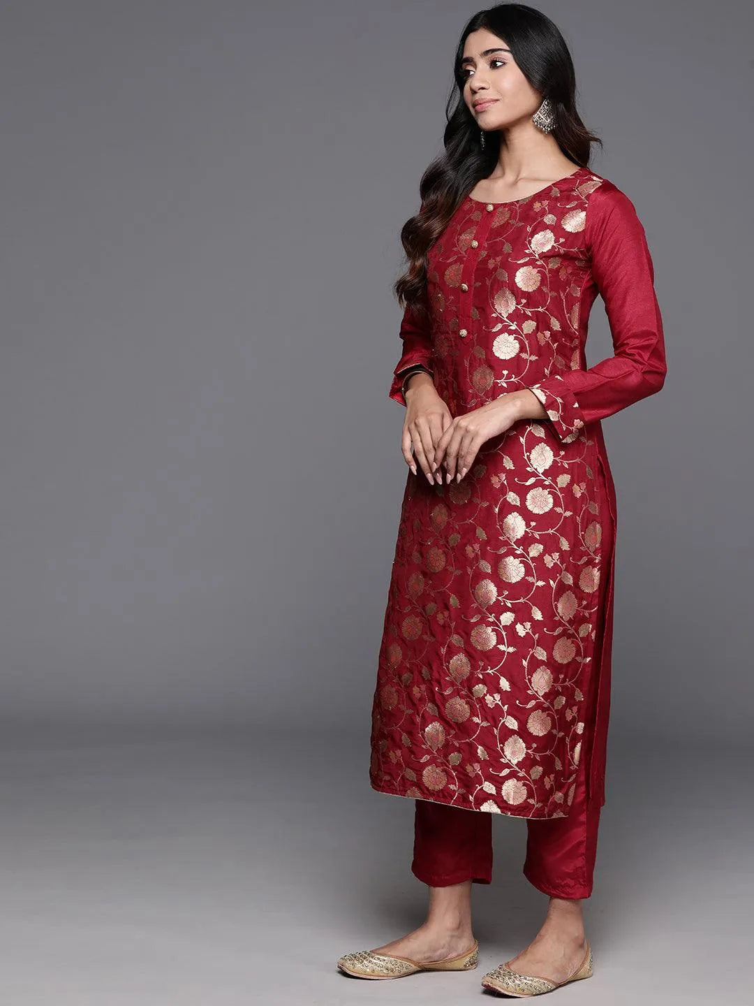 Mameraa Red Woven Design Silk Blend Straight Suit With Dupatta