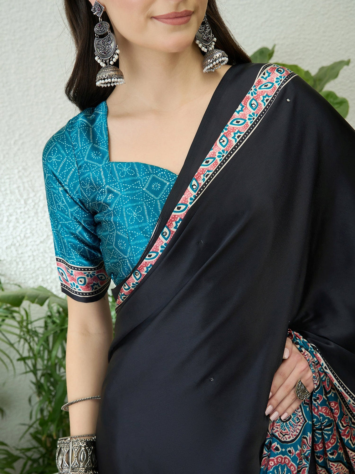 Reyanshi Classic Semi Modal Saree for Traditional Functions