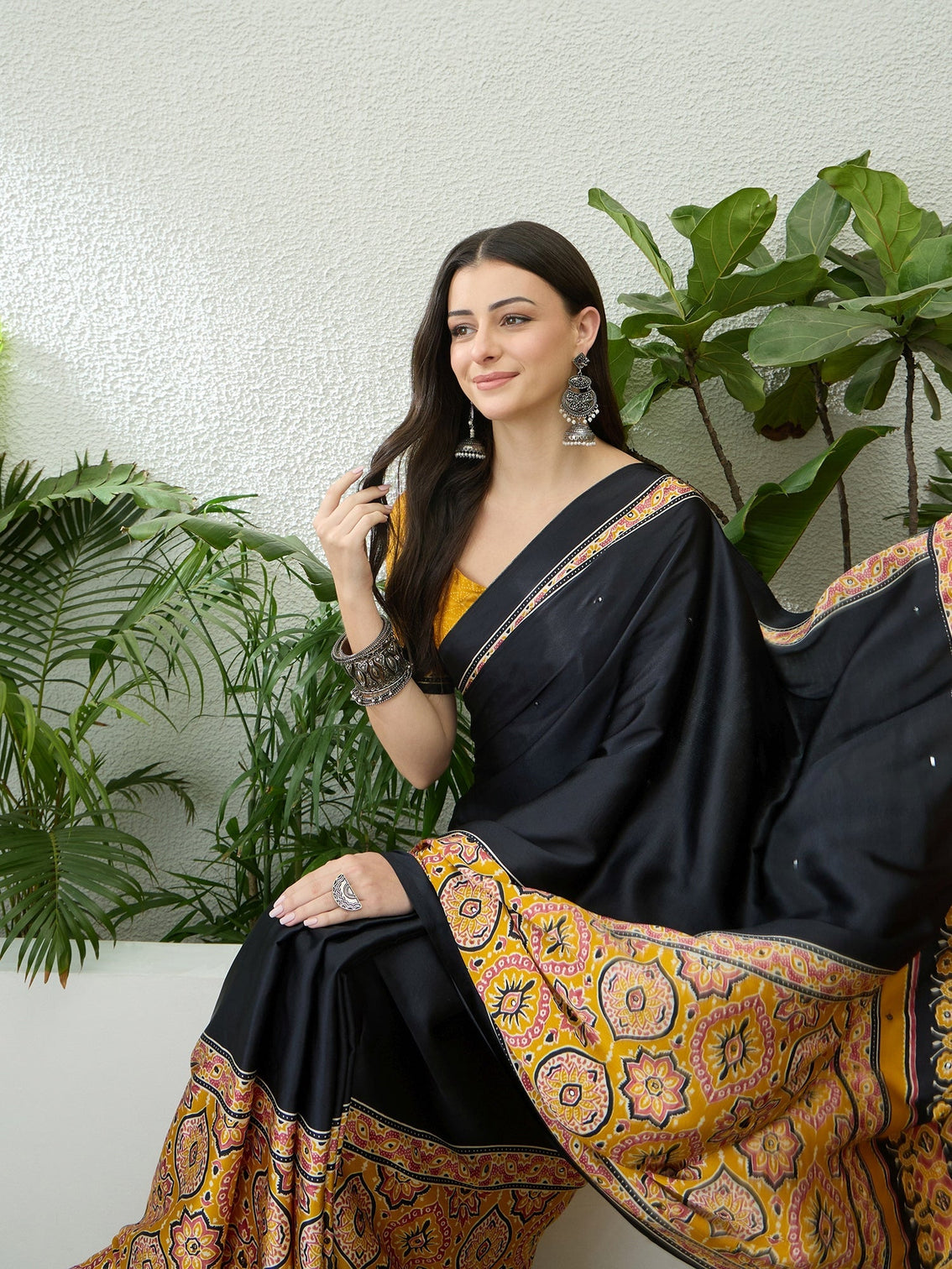 Reyanshi Classic Semi Modal Saree for Traditional Functions