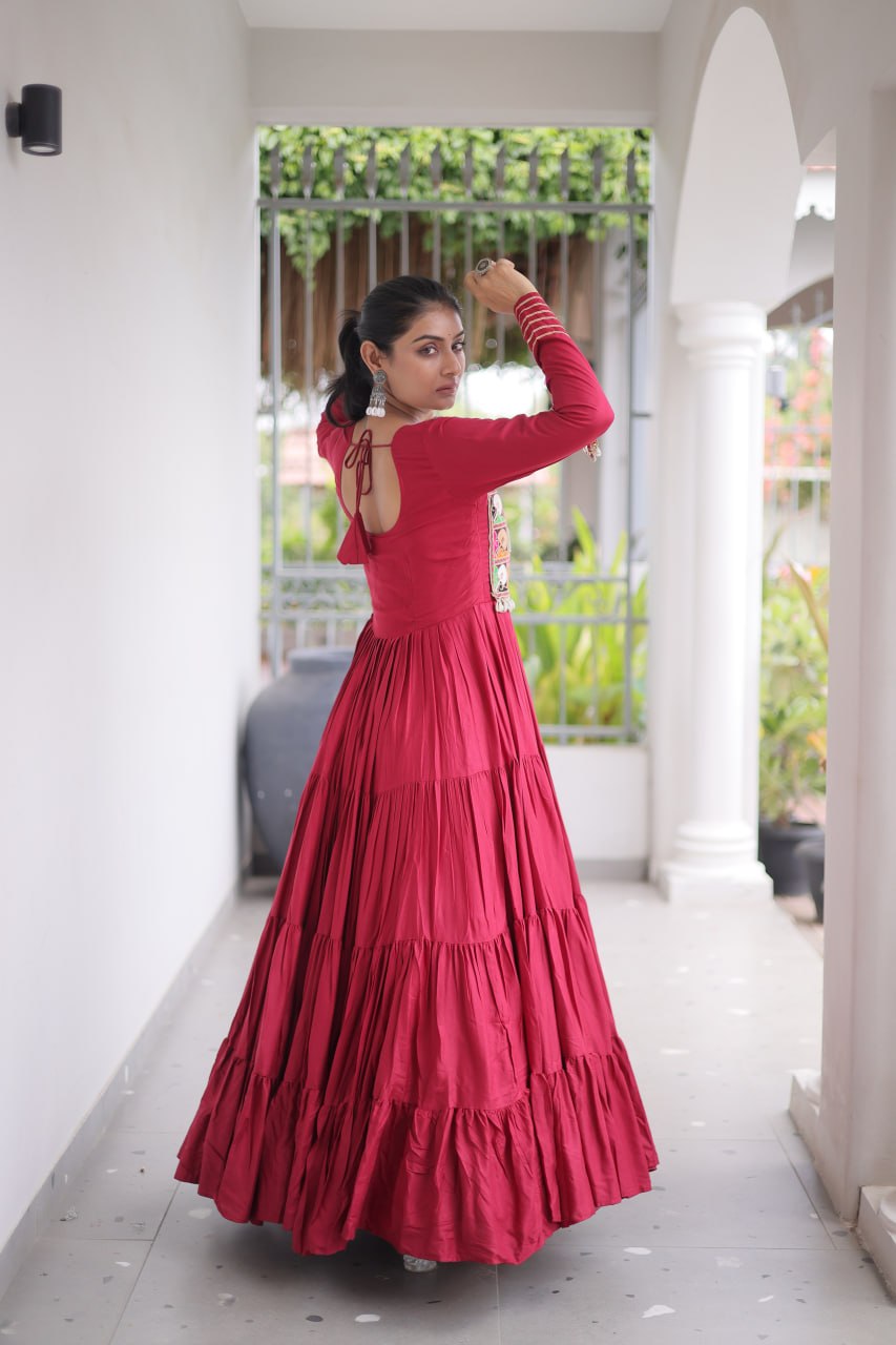Reyon Kutchi Gamthi Embroidered Mirror Work Gown