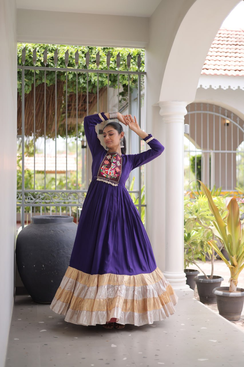 Reyon Kutchi Gamthi Thread Work Gown